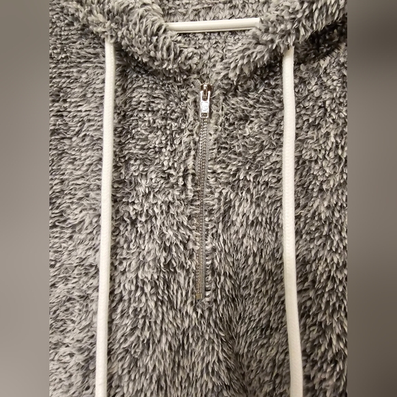 Super Soft Shein pull over hoodie | SZ Medium - Picture 6 of 7